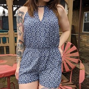 Joe B small blue white romper